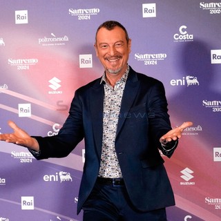 Casa Sanremo, Amadeus ospite a sorpresa della penultima puntata