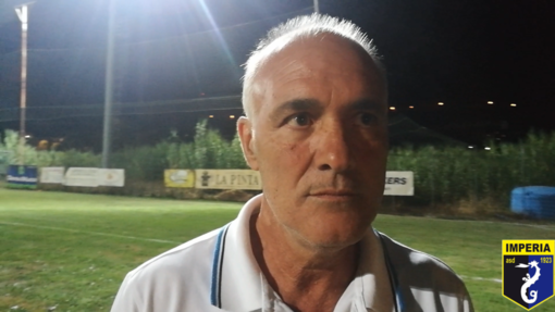 Nella foto Alfredo Bencardino, allenatore dell'Imperia