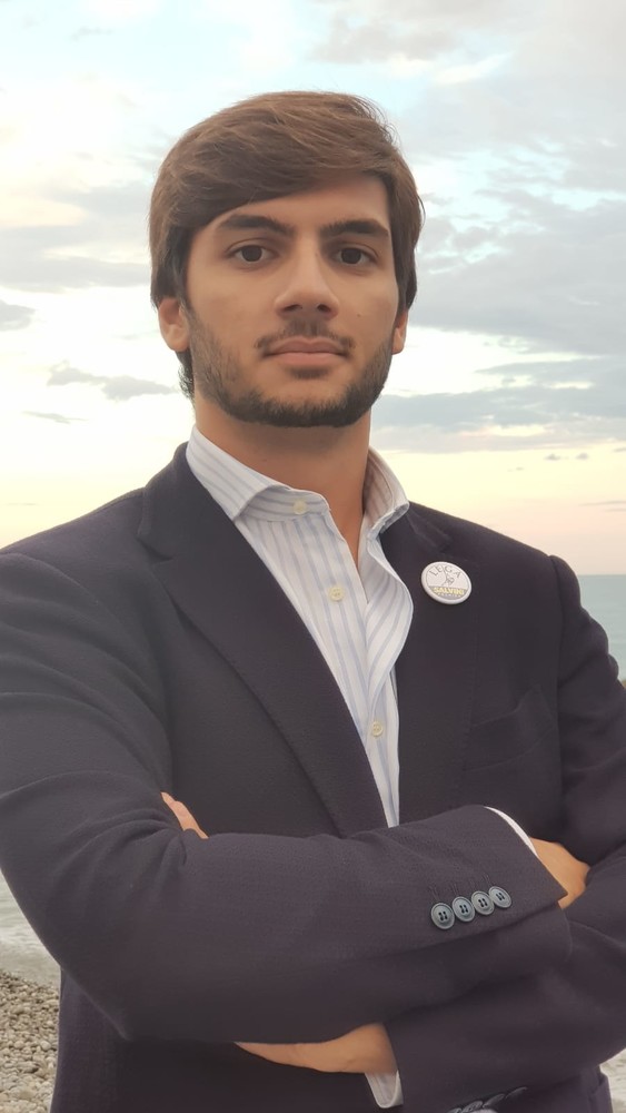 Andrea Coppola, Segretario provinciale della Lega Giovani ed ex studente del Liceo Angelico Aprosio di Ventimiglia. Andrea Coppola, Segretario provinciale della Lega Giovani ed ex studente del Liceo Angelico Aprosio di Ventimiglia.