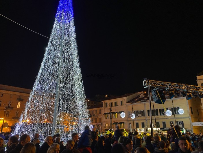 Il Natale 2019 con un'atmosfera molto diversa da quella attuale