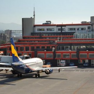 Alitalia: oggi incontro tra il presidente Toti e i commissari di Alitalia sulle prospettive dell’aeroporto di Genova