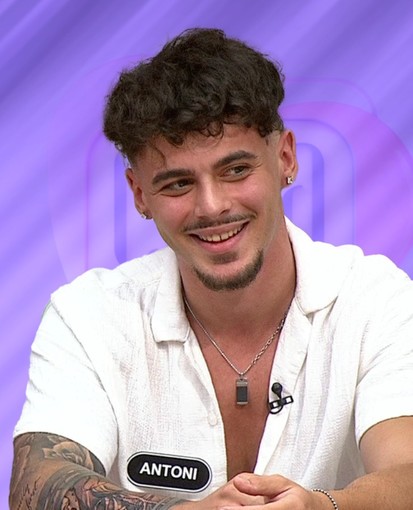 Da Badalucco alla Romania, Antoni Rosapinta tra i concorrenti del reality show "Casa Iubrii" Da Badalucco alla Romania, Antoni Rosapinta tra i concorrenti del reality show "Casa Iubrii"