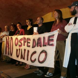 Anche il 'Teatro dell'Attrito' sostiene la sanità pubblica e dice 'No all'ospedale unico'