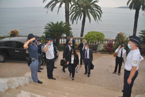 I Direttori Centrali della Polizia di Frontiera franco italiana in visita ai nuovi uffici della squadra mista a Mentone (foto)