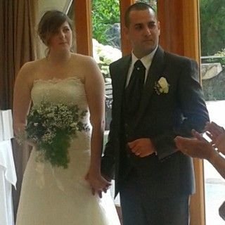 Vallecrosia: quando l'amore nasce in ambulanza, convolano a nozze Andrea ed Elisabetta della Croce Azzurra Vallecrosia: quando l'amore nasce in ambulanza, convolano a nozze Andrea ed Elisabetta della Croce Azzurra