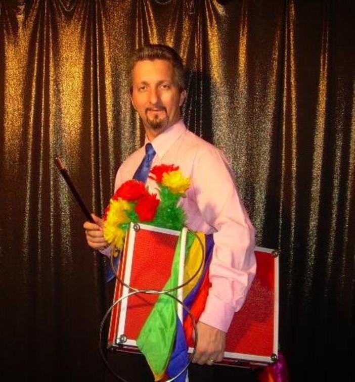 Martedì 26 luglio a Bordilandia Park, spettacolo di magia per bambini in compagnia di Ago il Mago Martedì 26 luglio a Bordilandia Park, spettacolo di magia per bambini in compagnia di Ago il Mago