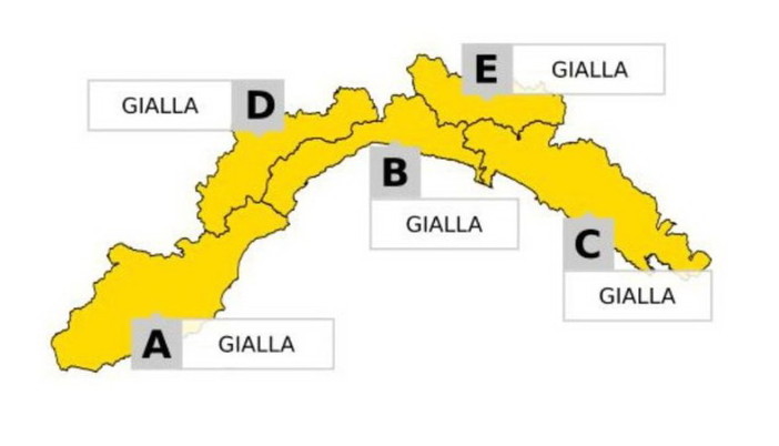 Maltempo: allerta gialla per temporali tra le 15 e l'una di stanotte, saranno molto localizzati ed è probabile qualche grandinata Maltempo: allerta gialla per temporali tra le 15 e l'una di stanotte, saranno molto localizzati ed è probabile qualche grandinata