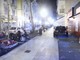 Sanremo: lascia l'auto sul marciapiede per andare a fare la spesa, parcheggio selvaggio in corso Garibaldi (Foto)