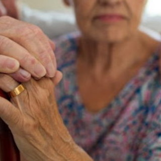 Imperia, affidato il mega appalto dei servizi assistenziali e domiciliari per anziani e disabili: oltre 660 mila euro per tre anni Imperia, affidato il mega appalto dei servizi assistenziali e domiciliari per anziani e disabili: oltre 660 mila euro per tre anni