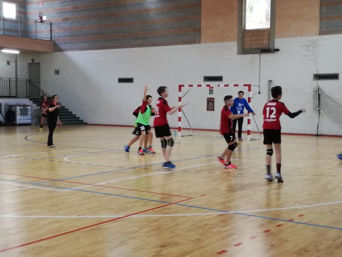 Pallamano, under 15. ABC Bordighera, grande impresa sul Nizza (24-15) Pallamano, under 15. ABC Bordighera, grande impresa sul Nizza (24-15)