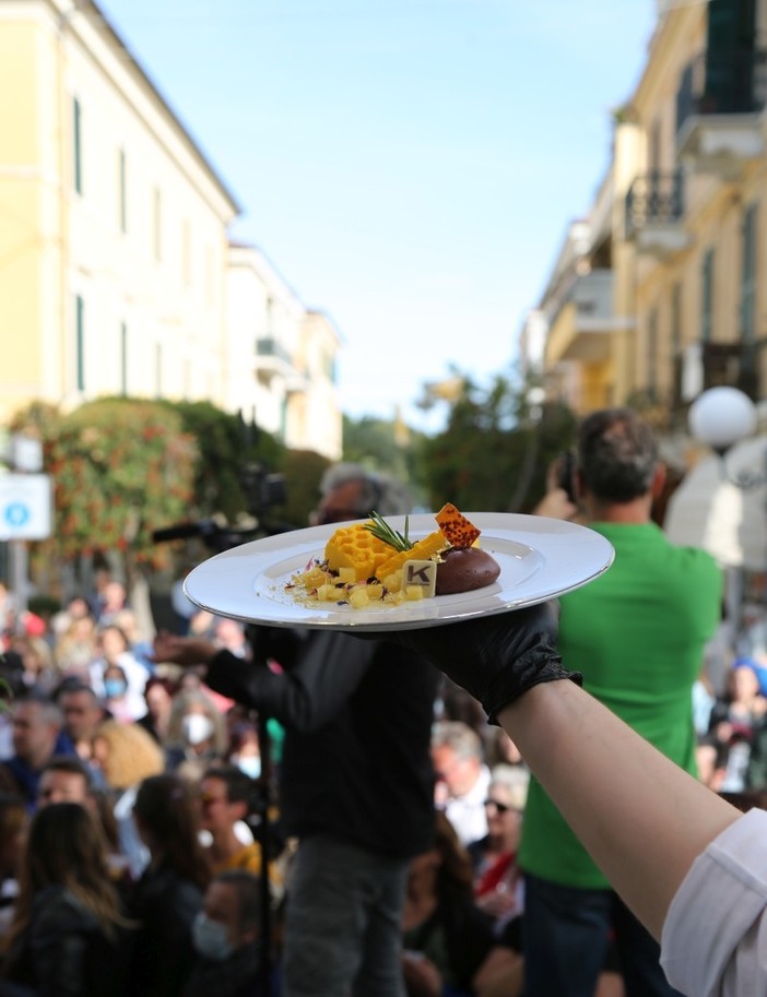 Diano Marina: Aromatica, domenica navetta gratuita dalla stazione di Diano dalle 10 alle 18 Diano Marina: Aromatica, domenica navetta gratuita dalla stazione di Diano dalle 10 alle 18