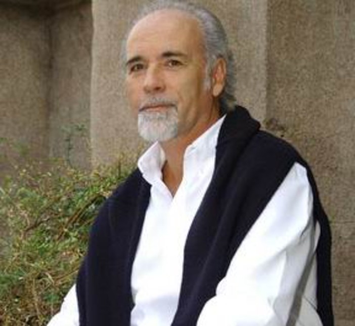 Imperia: Antonio Ricci ed i piloti della Pattuglia Acrobatica Nazionale ospiti al Video Festival Imperia: Antonio Ricci ed i piloti della Pattuglia Acrobatica Nazionale ospiti al Video Festival