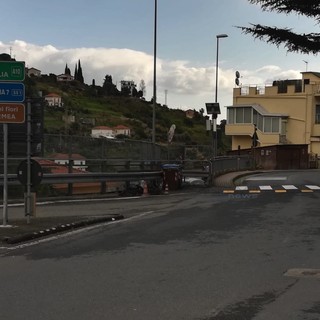 Il nuovo attraversamento pedonale di via Pascoli Il nuovo attraversamento pedonale di via Pascoli