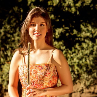 Concerto della Sinfonica di Sanremo nella chiesa di San Siro con protagonista la clarinettista Adriana Ferreira