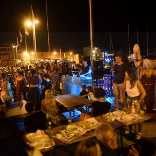 Sanremo: scatta questa sera l'appuntamento di Confartigianato 'A tavola sul porto vecchio'