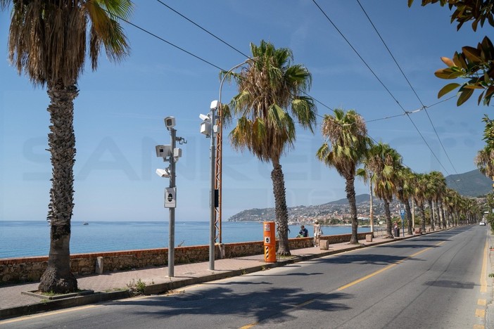 Sanremo: sono 125 le multe elevate dal 20 luglio con l'autovelox di corso Mazzini, in tre oltre i 100 km/h Sanremo: sono 125 le multe elevate dal 20 luglio con l'autovelox di corso Mazzini, in tre oltre i 100 km/h