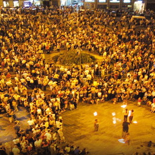 Ventimiglia: Agosto Medievale, stasera gli sbandieratori