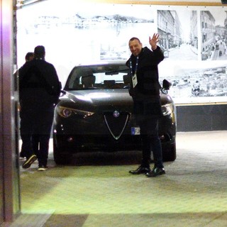 Festival di Sanremo: ecco Amadeus appena arrivato in città, oggi sopralluogo del Questore per la sicurezza (Foto) Festival di Sanremo: ecco Amadeus appena arrivato in città, oggi sopralluogo del Questore per la sicurezza (Foto)