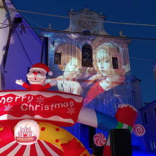 Oggi pomeriggio a Riva Ligure 'ArRiva la Befana' con uno spettacolo per bambini