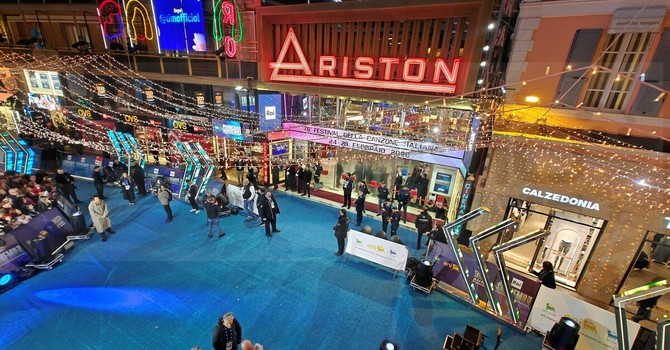 Per ora l'Ariston rimane al centro dei prossimi Festival di Sanremo