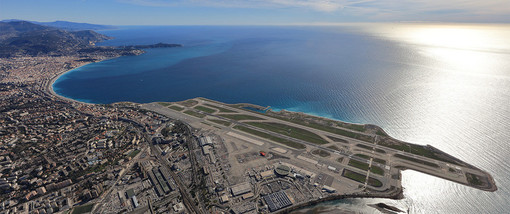 Dalla Costa Azzurra: si torna a volare, l’aeroporto 'Nice Côte d’Azur' riprende pian piano l'attività
