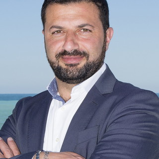 Vallecrosia: proposta di Armando Biasi "Domani chiediamo a Toti una soluzione per le scuole"