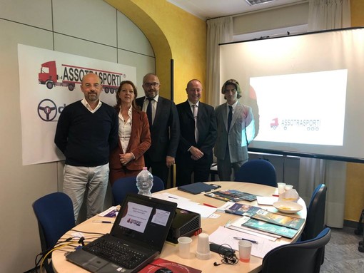 Autostrade e ferrovie, Assotrasporti: “Serve un’azione preventiva per mettere in sicurezza la vita delle persone e delle aziende”