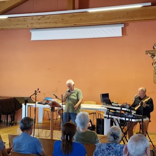 Ventimiglia, musica e canti con artisti a Sant'Agostino: l'iniziativa di Auser Aps (Foto) Ventimiglia, musica e canti con artisti a Sant'Agostino: l'iniziativa di Auser Aps (Foto)