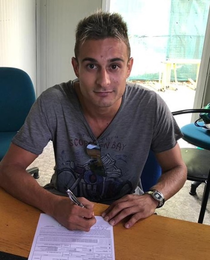 Andrea Pippia, ex Cervo, firma per l'Atletico Argentina Andrea Pippia, ex Cervo, firma per l'Atletico Argentina