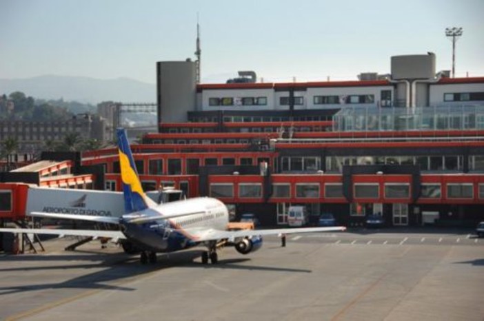 Aeroporto di Genova: Rixi “Ok dal Cipe al piano investimenti da 12,9 milioni di euro, scalo fondamentale per la Liguria