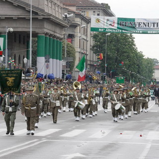 Sanremo: la Fanfare 'Colle di Nava' dopo il successo a Bordighera, approda al 'Corso Fiorito'