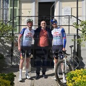 Pelizzari si allena a Sanremo in vista della Classicissima e del Giro: l’incontro con Alessandro Il Grande (Foto)