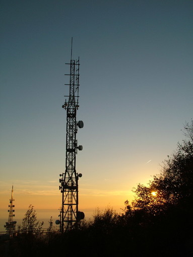 Internet e banda larga nella Valle Bormida con Uno Communications: incontro al comune di Mallare Internet e banda larga nella Valle Bormida con Uno Communications: incontro al comune di Mallare