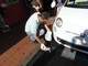 Tentato attentato nella notte in centro a Ventimiglia: in fiamme la ruota della macchina della titolare del 'Bar Kristal'
