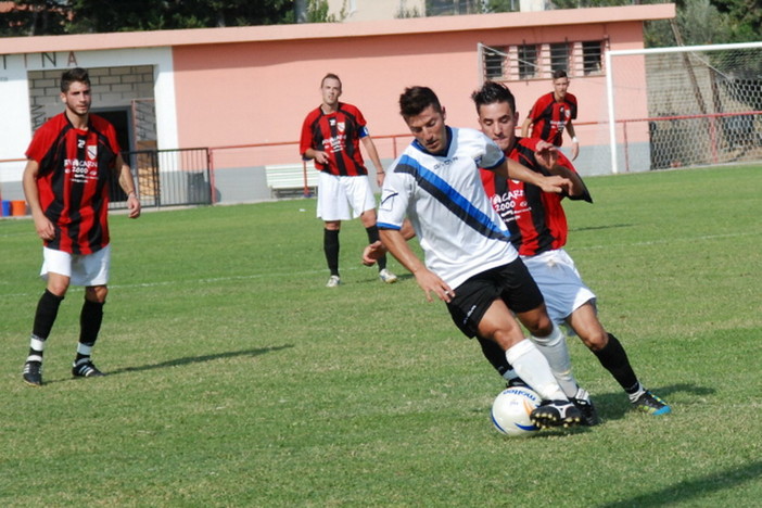 Calcio: due sedicenni hanno esordito ieri con l'Argentina nel campionato di Promozione Calcio: due sedicenni hanno esordito ieri con l'Argentina nel campionato di Promozione