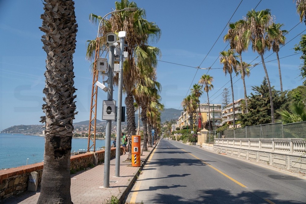 Sicurezza stradale a Sanremo, un lettore: "Velox utili, ma servono Zone 30 e attraversamenti rialzati" Sicurezza stradale a Sanremo, un lettore: "Velox utili, ma servono Zone 30 e attraversamenti rialzati"