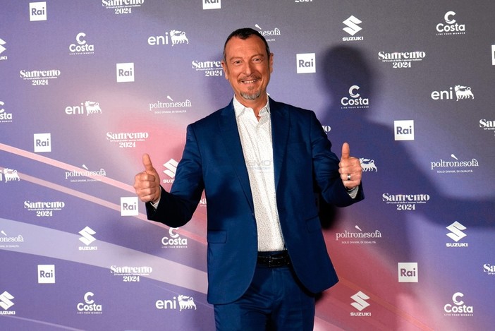 Trattori attesi per venerdì al Festival, Amadeus: "Porte aperte, non cambio idea" Trattori attesi per venerdì al Festival, Amadeus: "Porte aperte, non cambio idea"