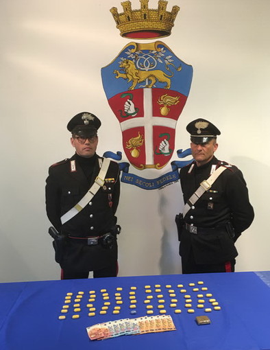 Sanremo: nascondeva 72 ovuli di cocaina, turista si trasforma in corriere della droga e viene arrestato dai Carabinieri