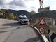 Seborga: pericoloso avvallamento in curva sull'asfalto, intervento della Polizia Provinciale (Foto)