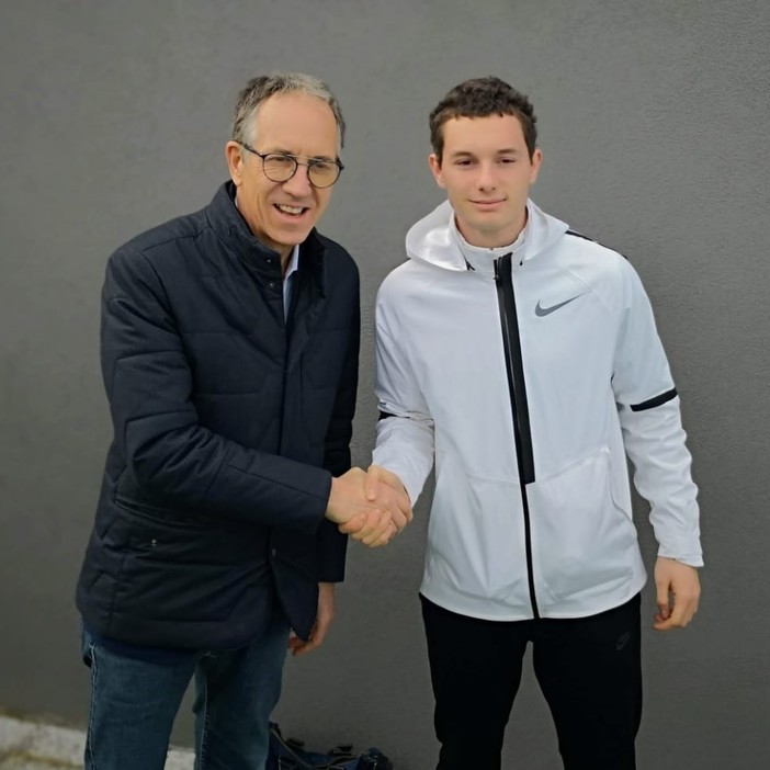 Alberto Biancheri e Filippo Tortu e, sotto, le immagini del suo allenamento il 7 febbraio 2019 Alberto Biancheri e Filippo Tortu e, sotto, le immagini del suo allenamento il 7 febbraio 2019