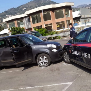 Ventimiglia: individuati in poche ore i due malviventi che stamattina hanno investito un carabiniere a Roverino