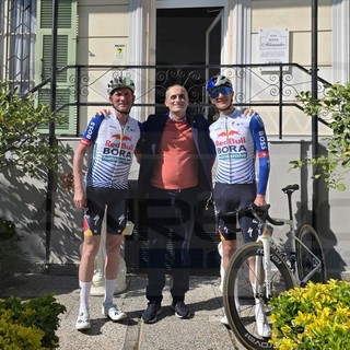 Pelizzari si allena a Sanremo in vista della Classicissima e del Giro: l’incontro con Alessandro Il Grande (Foto)