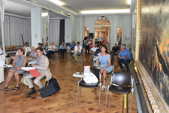 Ingresso socio privato in Rivieracqua, sindaci del Golfo dianese in ordine sparso ma prevale lo scetticismo