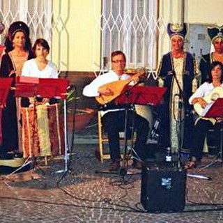 Dolcedo: questa sera sul Sagrato di San Tommaso il concerto dell'Antica Camerata Nolese Dolcedo: questa sera sul Sagrato di San Tommaso il concerto dell'Antica Camerata Nolese