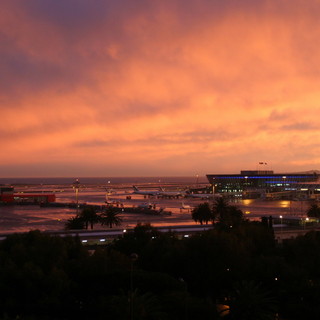 Nizza: l'aeroporto 'Cote d'Azur' sempre più importante, presto un volo diretto verso Hong Kong? Nizza: l'aeroporto 'Cote d'Azur' sempre più importante, presto un volo diretto verso Hong Kong?