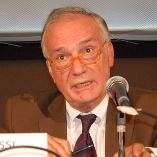 A giugno in Tribunale a Genova il via alla battaglia legale dell'ex Direttore Generale dell'Asl 1, Antonio Rossi A giugno in Tribunale a Genova il via alla battaglia legale dell'ex Direttore Generale dell'Asl 1, Antonio Rossi