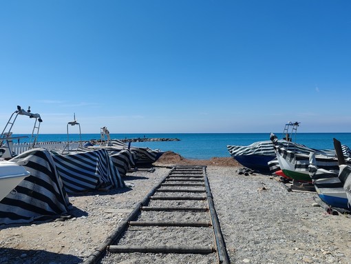 Giro in barca alla scoperta del litorale intemelio, a Ventimiglia torna la 'Festa del turista' (Foto)