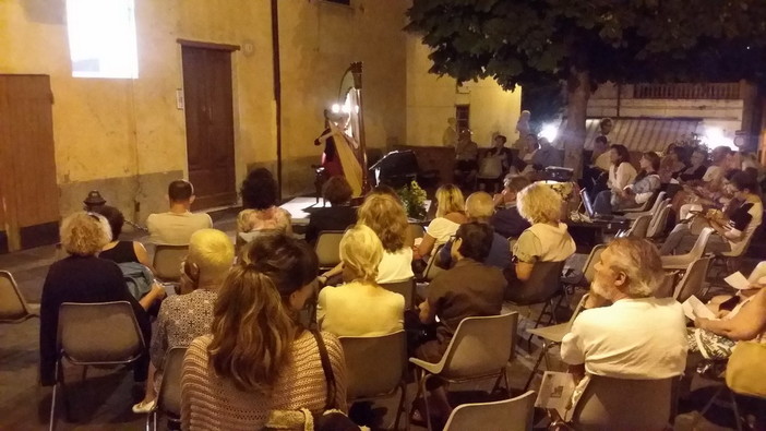 La grande interpretazione di Fiorella Bonetti dipinge il terzo concerto di ‘Appunti Sonori’