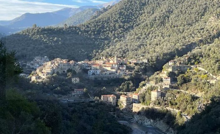 Anche ad Airole l'ordinanza per limitare l'utilizzo dell'acqua: le raccomandazioni del Sindaco Anche ad Airole l'ordinanza per limitare l'utilizzo dell'acqua: le raccomandazioni del Sindaco