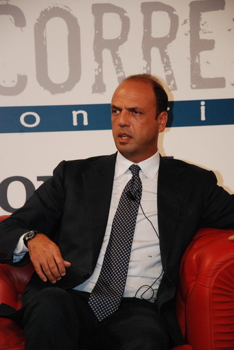 Ventimiglia: potrebbe arrivare già domani mattina il Ministro dell'Interno Alfano, il Sindaco "Probabile all'80%"